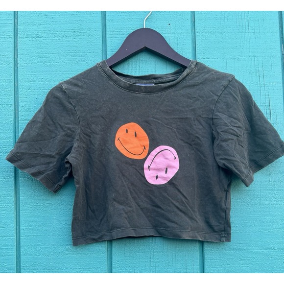 Cotton On Tops - COTTON ON x SMILEY Chop Tee Crop Top XXS Extra Extra Small Smiley Artsy‎ Faces